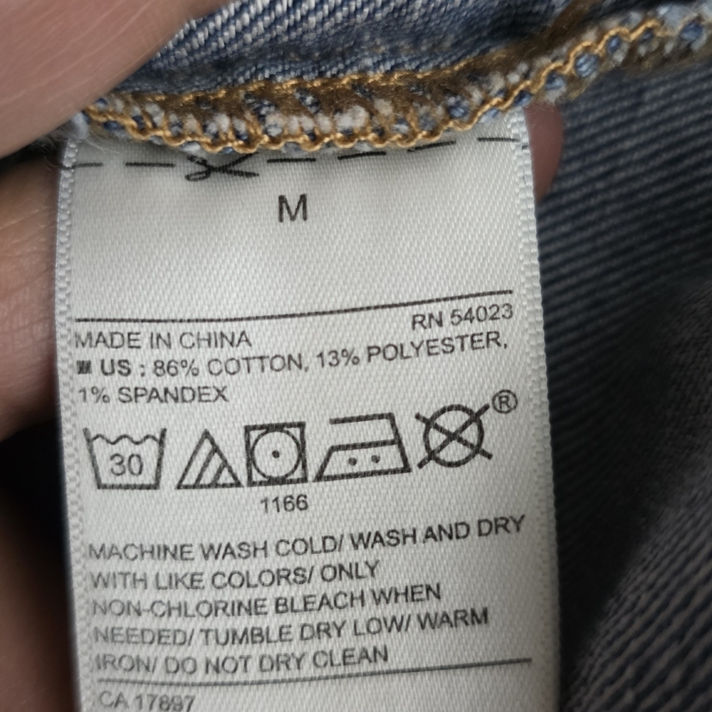Old Navy Light Blue Denim Jacket - Picture 5 of 5